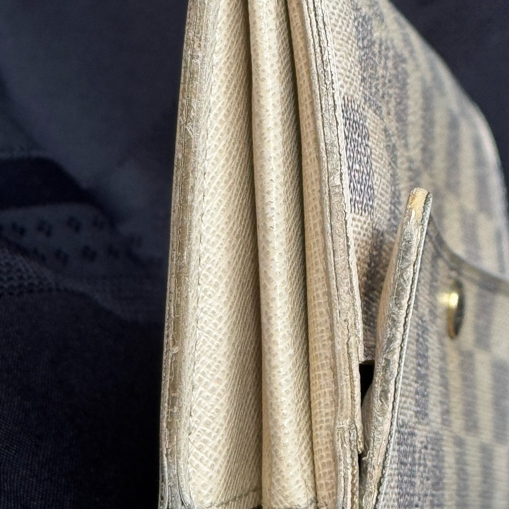 Louis Vuitton Damier Azur Canvas Wallet - Picture 8 of 16